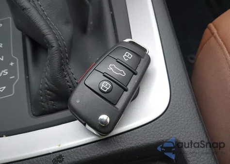 2024 Audi Q3 Premium 45 Tfsi S Line Quattro Tiptronic из США, поврежденный, VIN WA1DECF35R1072237